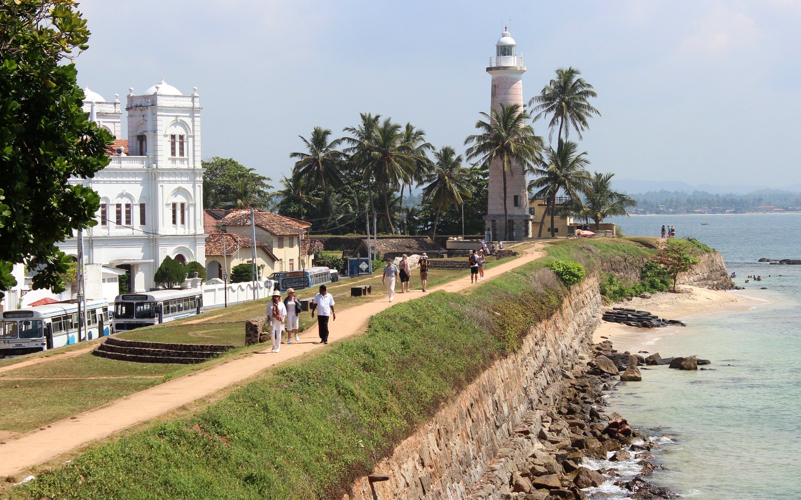 Complete Sri Lanka Round Tour